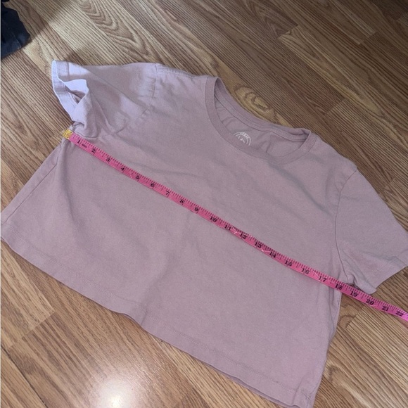 Urban Outfitters Crop Top Size Medium - Picture 3 of 6